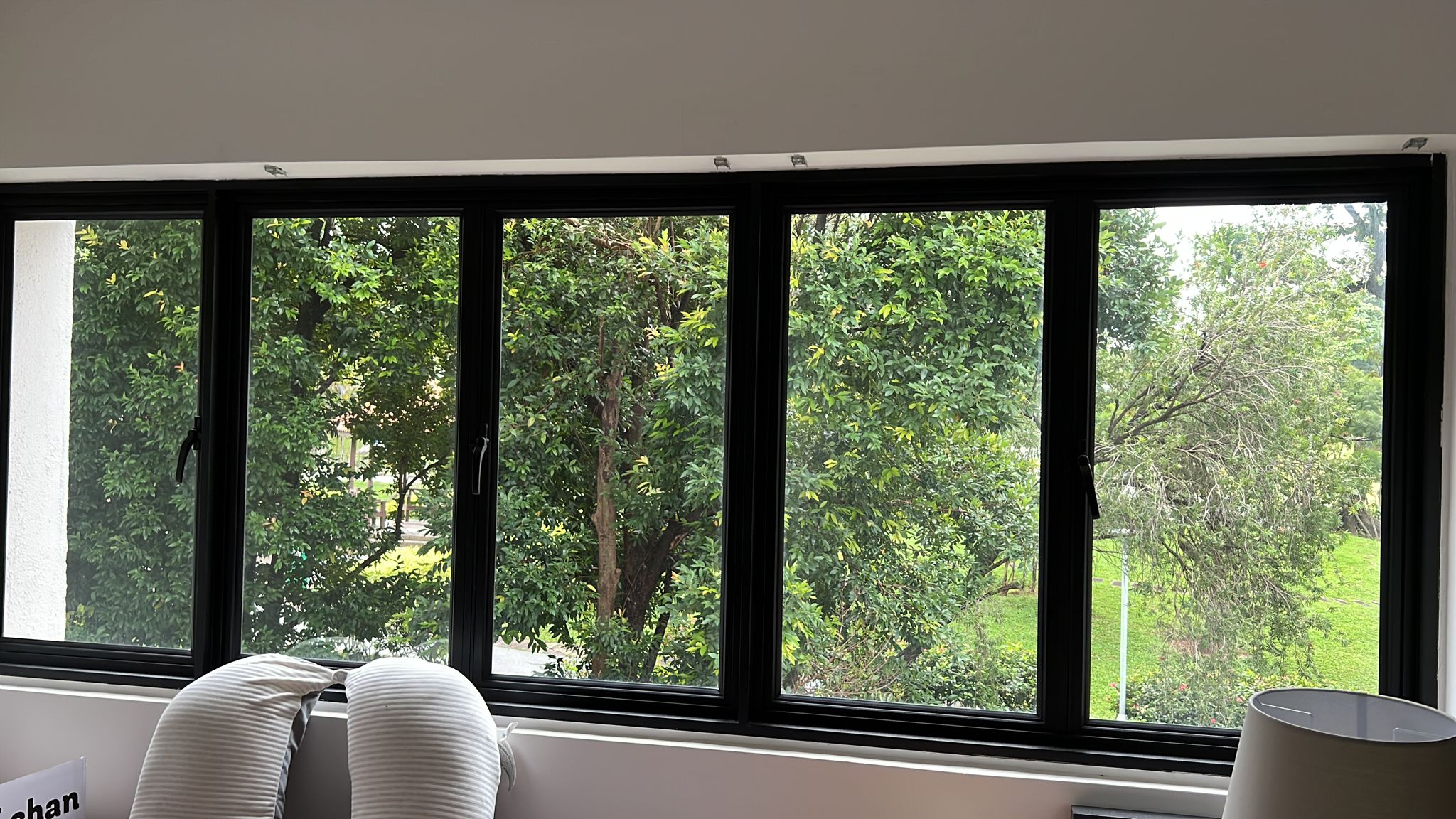 Install Roller Blind 3