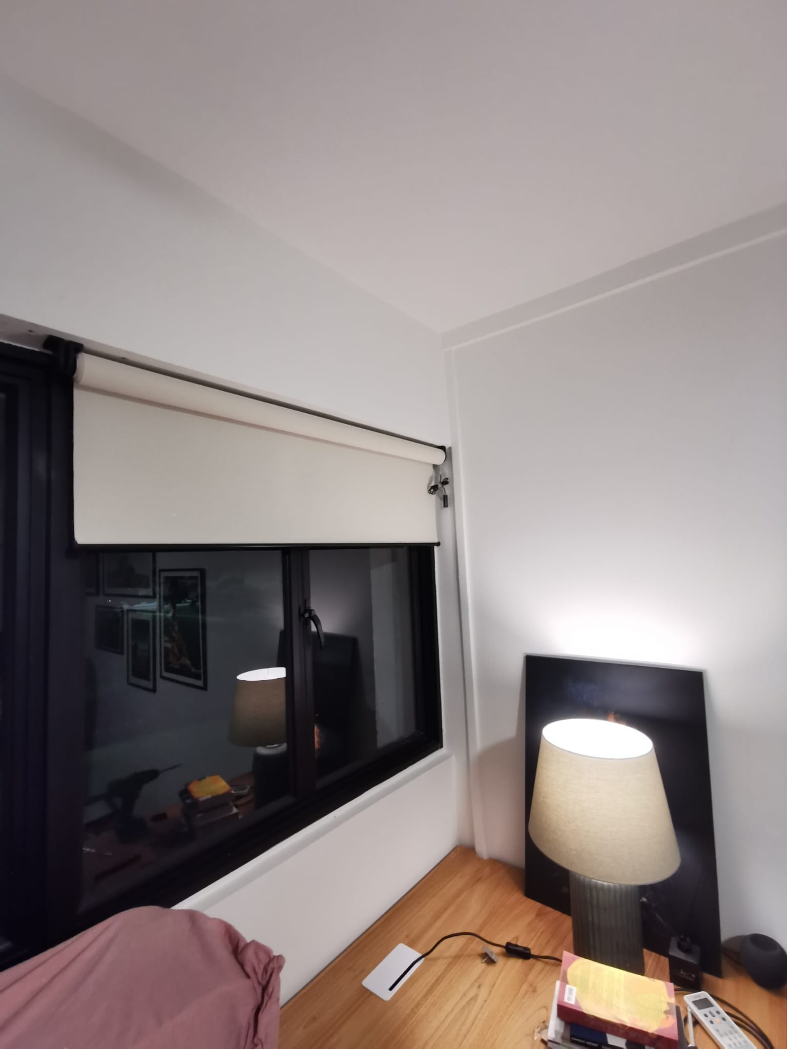 Install Roller Blind 7